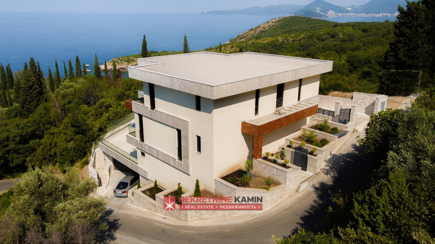Квартира, 6803 м², 2 520 000$ — FAKTOR